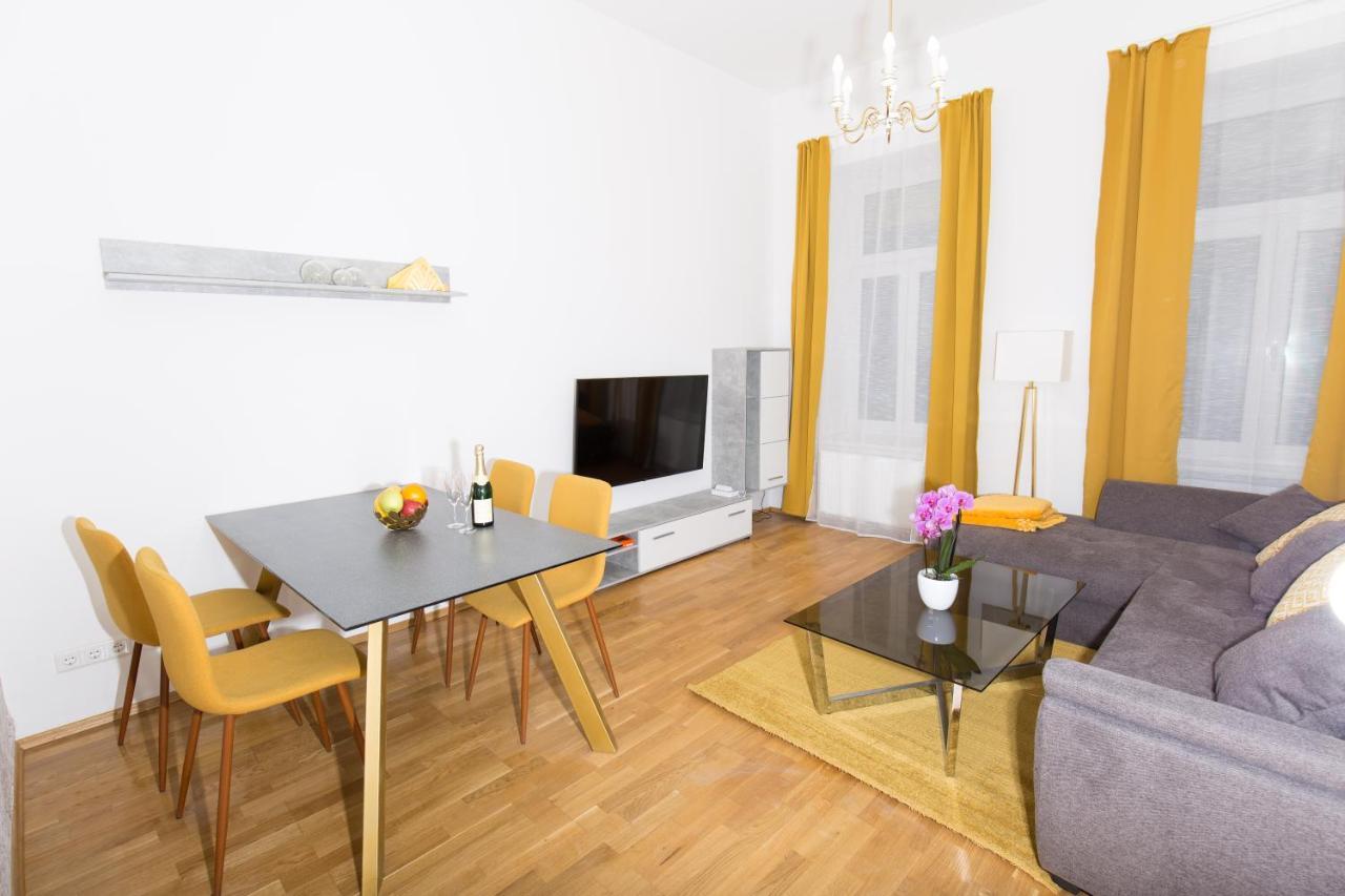 Rosenstein By Family&home Apartment
